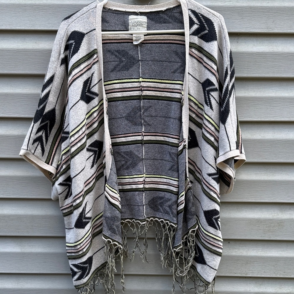Designers Closet by Billabong | Open Front Fringe Boho Sweater size Medium